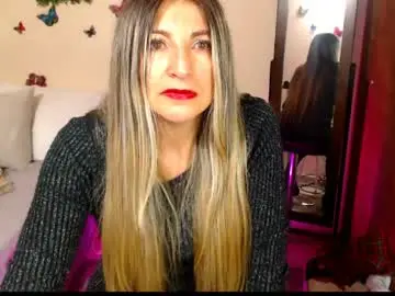 Chaturbate Sex Cam of jolie_mature_