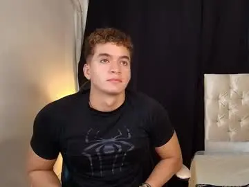 Chaturbate Adult Webcams of paul_george212