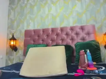 Chaturbate Best live sex cam show of sweet_candy_sex1