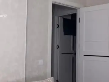 Chaturbate Live Sex of wlademarbergs