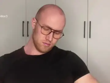 Chaturbate Watch Live Sex Cams of wlademarbergs