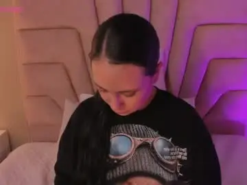 Chaturbate Live Sex Cam of angelica_cross