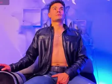 Chaturbate Nude Webcam of jonas_supreme