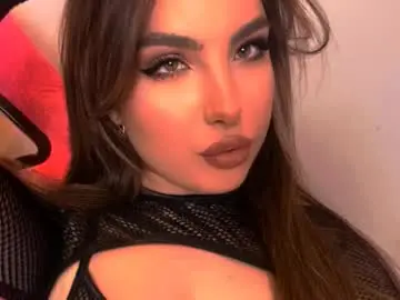 Chaturbate Live Sex Cam of lizyy_baby