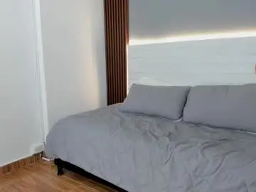 Chaturbate Live Porn of mara_33