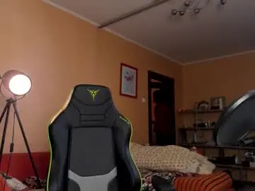 Chaturbate Live Sex Cam of martinlutar420