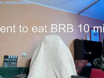 Chaturbate Live Porn of martinlutar420