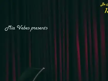Chaturbate Adult Video Chat of mia_vebes