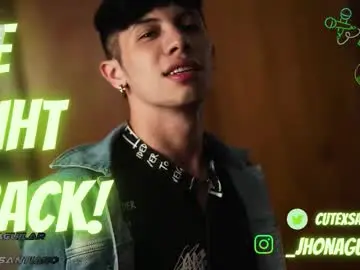 Chaturbate Sex Cam of santiagocutex
