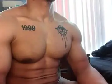 Chaturbate Nude Webcam of vegasluv702