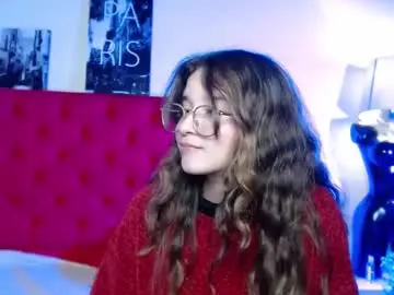 Chaturbate Live Sex Cam of zoe_dear