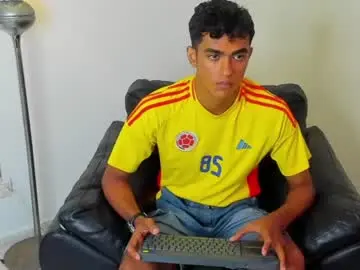 Chaturbate Best Webcam of alejandro_williams