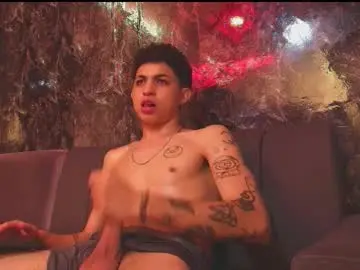 Chaturbate Free Live Porn of cameron_lux4