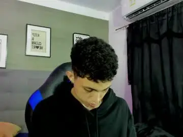 Chaturbate Adult Webcam of cameron_lux4