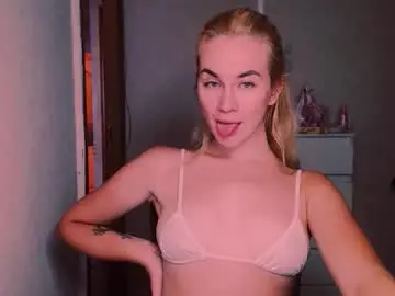 Chaturbate Watch Live Sex Cams of carinfox