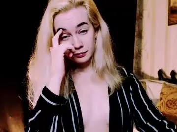 Chaturbate Nude Webcam of carinfox