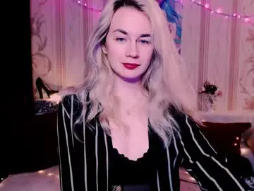 Chaturbate Best live sex cam show of carinfox