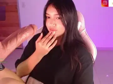 Chaturbate Nude Webcam of moonbella_bell