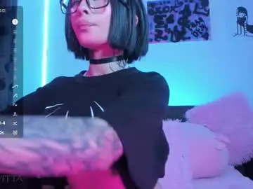 Chaturbate Live Sex Cam of satanbabee_