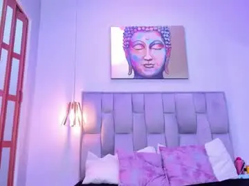 Chaturbate Live Porn of violet_storm_