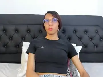 Chaturbate Live Sex Cam of emily_rose78