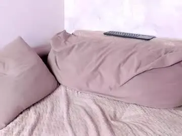 Chaturbate Live Sex Cam of eva_merlin