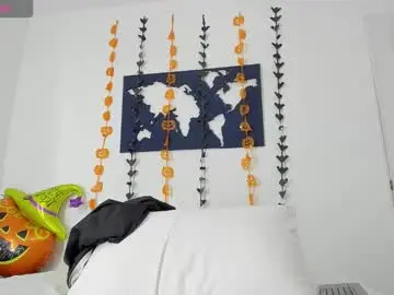 Chaturbate Best live sex cam show of hot_maiky