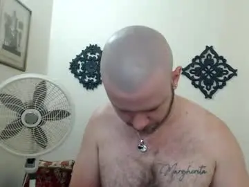 Chaturbate Live Sex Cam of tony_white_7