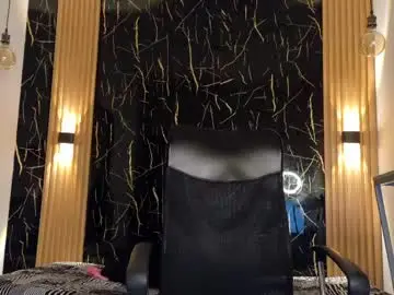 Chaturbate Watch Live Sex Cams of bella_salvatore