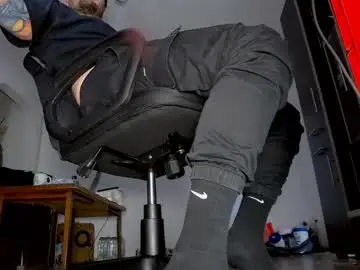 Chaturbate Free Live Porn of justforyou013