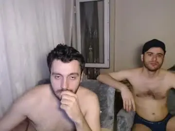 Chaturbate Free Porn Cam of 2handsomeman