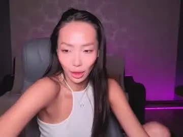 Chaturbate Live Sex Cam of _miura_