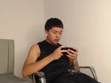 Chaturbate Nude Webcam of alex__lover