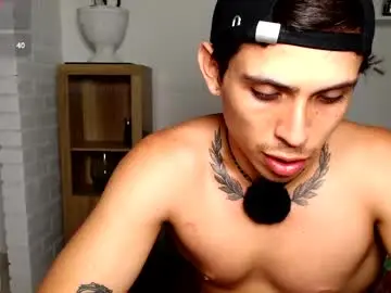 Chaturbate Sex Cam of no_face_69