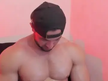 Chaturbate Nude Webcam of thomas_brandon