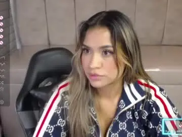 Chaturbate Free Live Porn of rosse_jeane_v