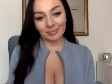 Chaturbate Free Porn Cam of sensuallstella