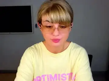 Chaturbate Free Porn Cam of _comefeelme_