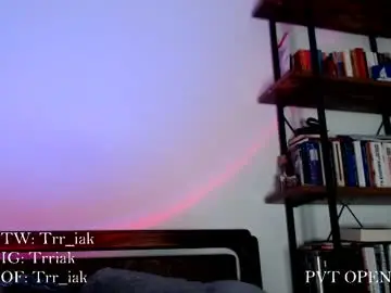 Chaturbate Watch Live Sex Cams of _trriak_