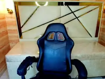 Chaturbate Adult Video Chat of alie_martin_r