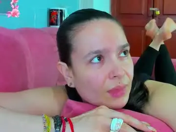 Chaturbate Live Sex Cam of bridgetrodriguez