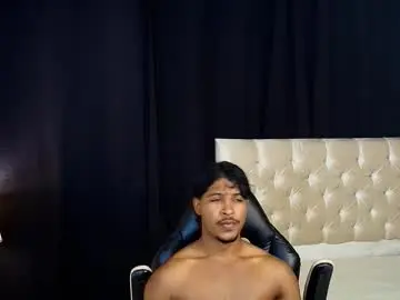 Chaturbate Best live sex cam show of cassian_gold