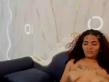 Chaturbate Free Live Porn of coralinered