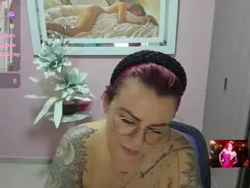 Chaturbate Watch Live Sex Cams of karol_milf__