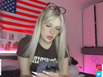 Chaturbate Free Porn Cam of krisi_myrr