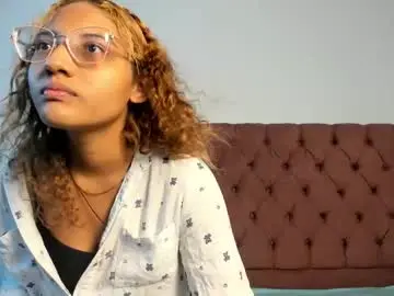 Chaturbate Free Porn Cam of smiths_couple