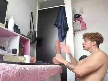 Chaturbate Free Porn Cam of xandernaked