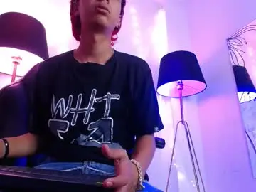 Chaturbate Live Porn of alexnovaa