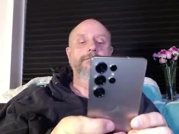 Chaturbate Watch Live Sex Cams of hardmrlazy