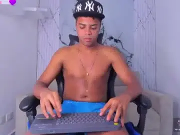 Chaturbate Free Porn Cam of taylorclay_